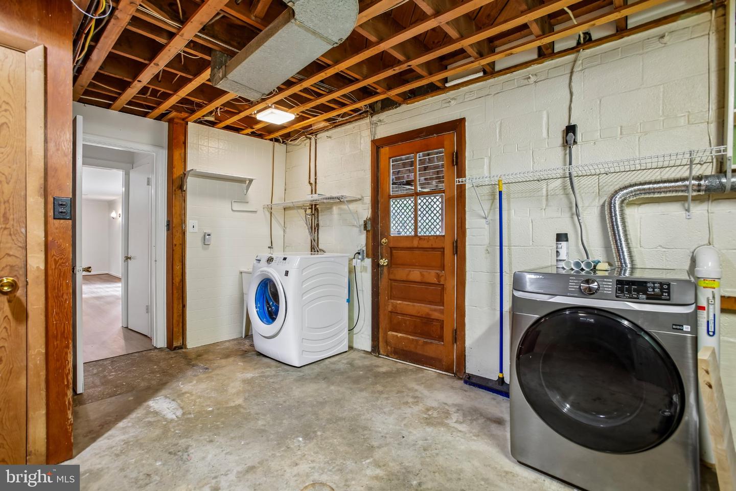 3054 Hazelton St Property Photo 30