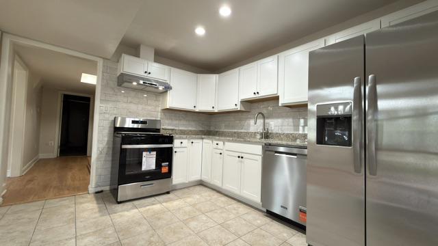 5602 Kings Park Dr Property Photo 2