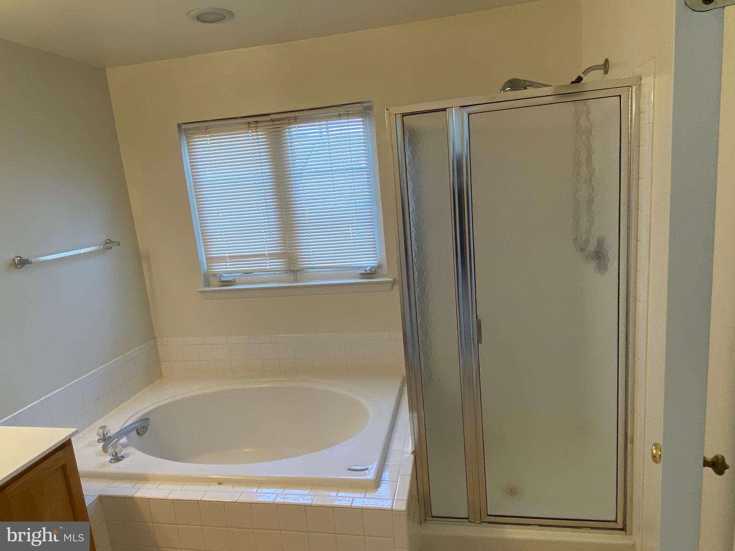 2560 Belcroft Pl Property Photo 17