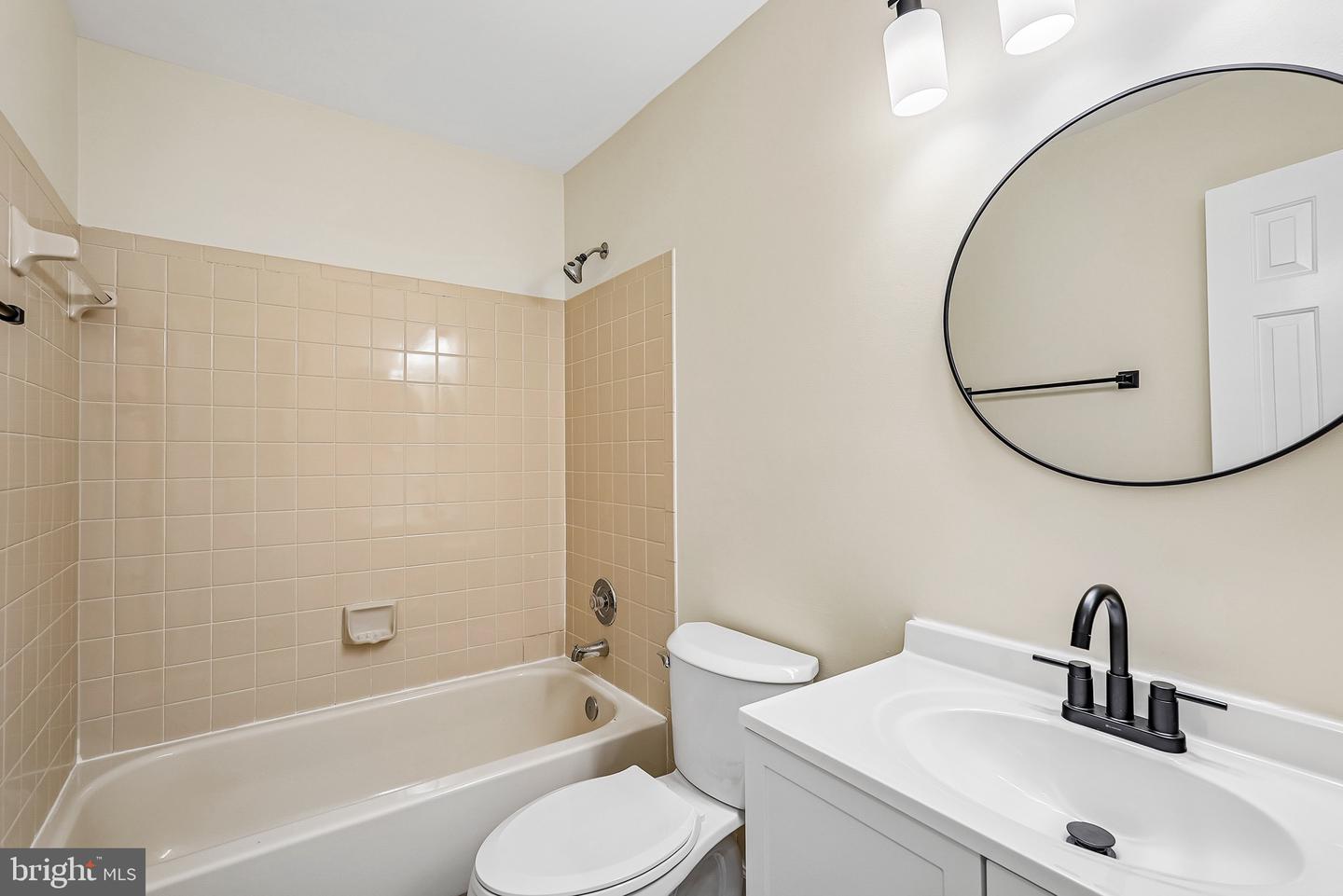 6777 Jenny Leigh Ct Property Photo 17