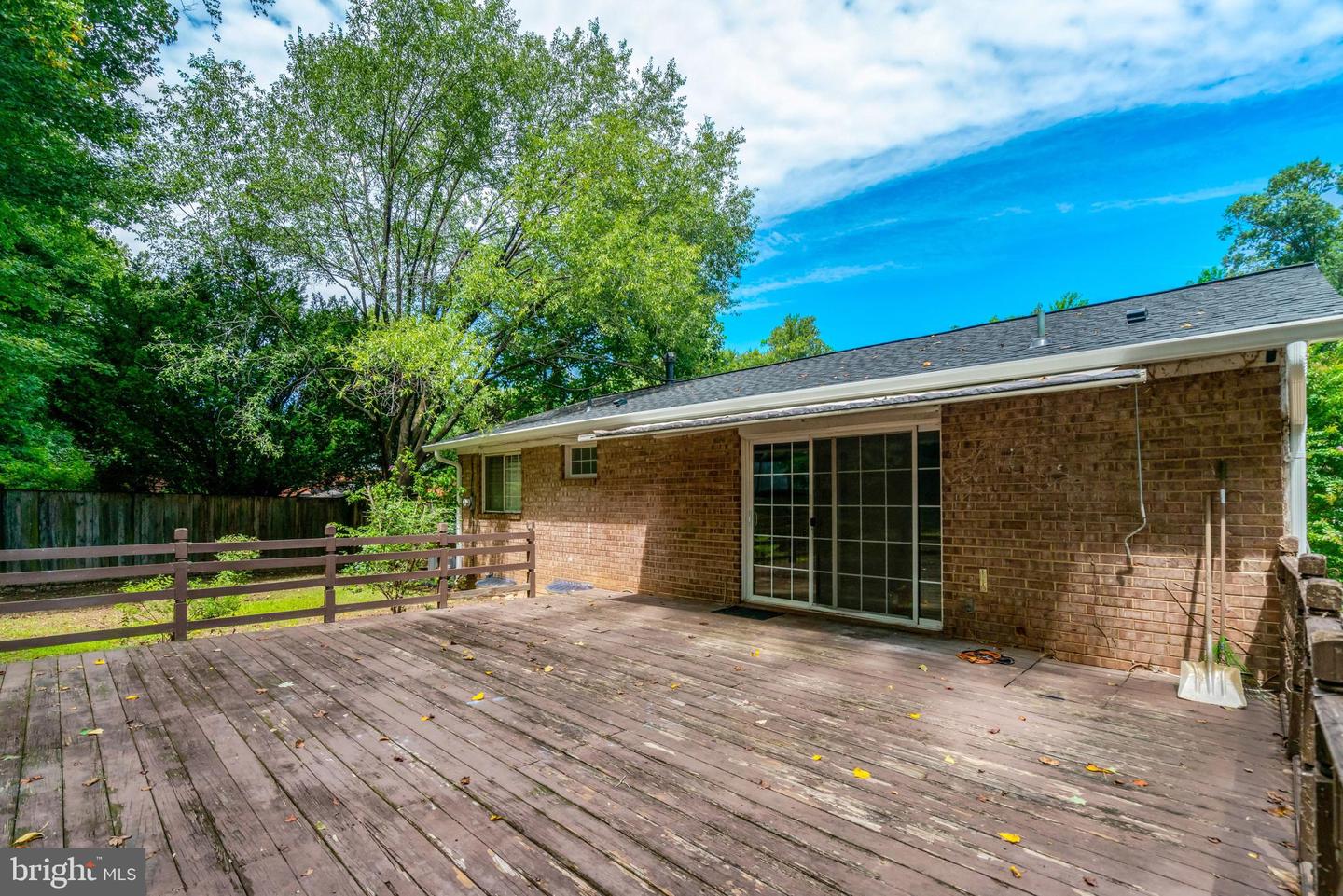 8527 Parliament Dr Property Photo 41