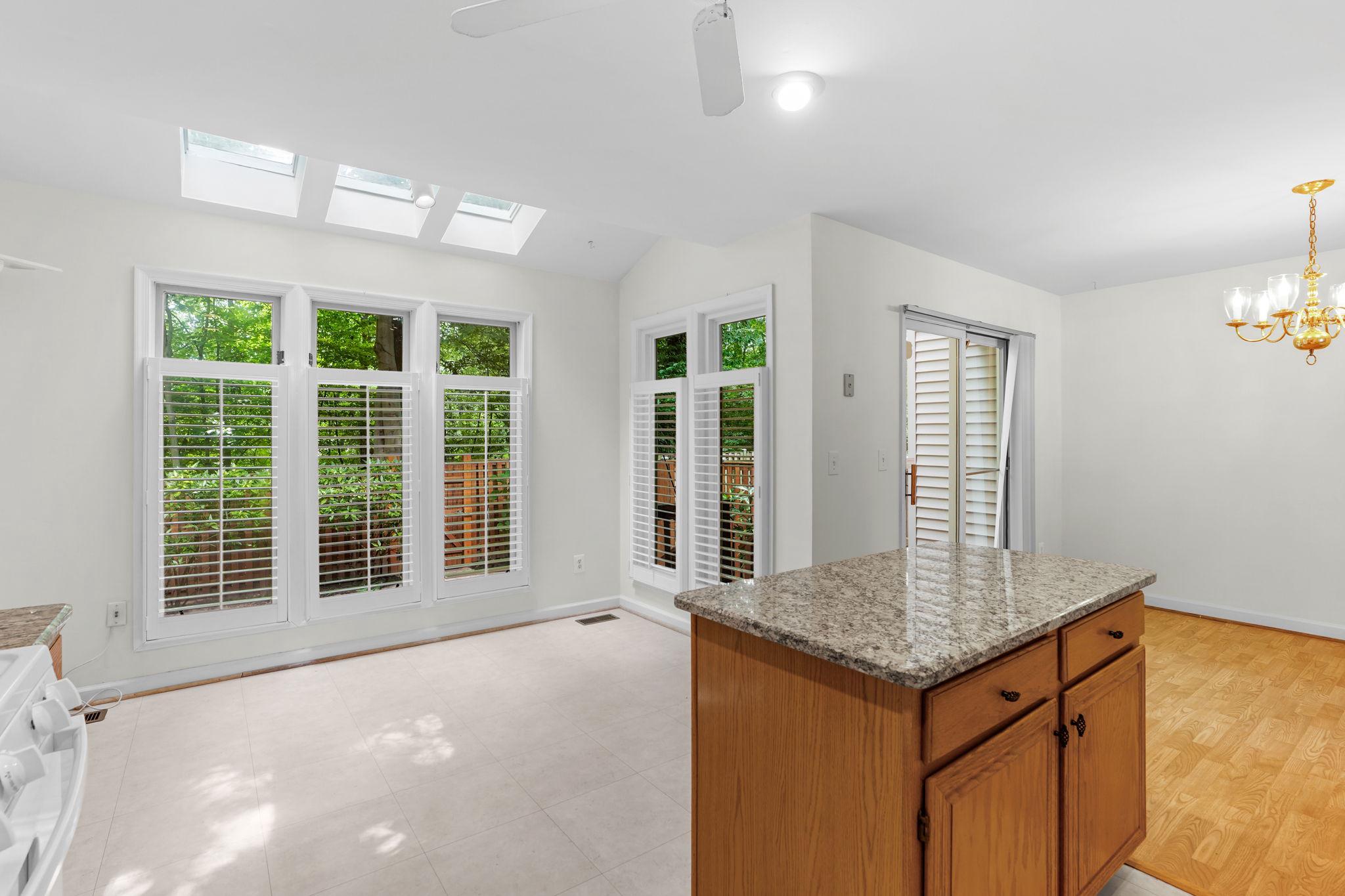 10637 Alison Dr Property Photo 15