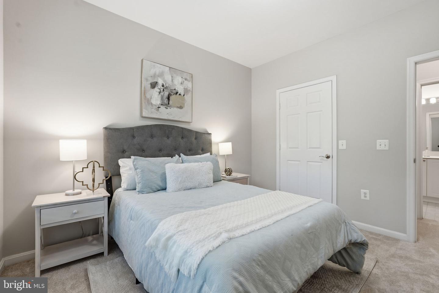 2791 Centerboro Dr #177 Property Photo 12