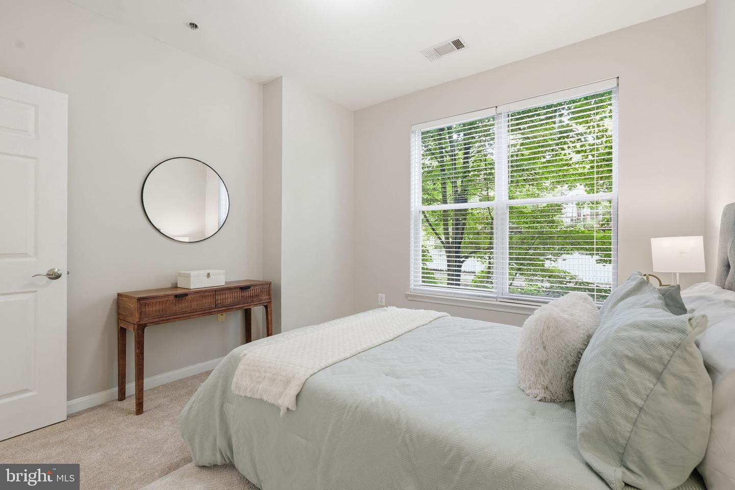 2791 Centerboro Dr #177 Property Photo 13