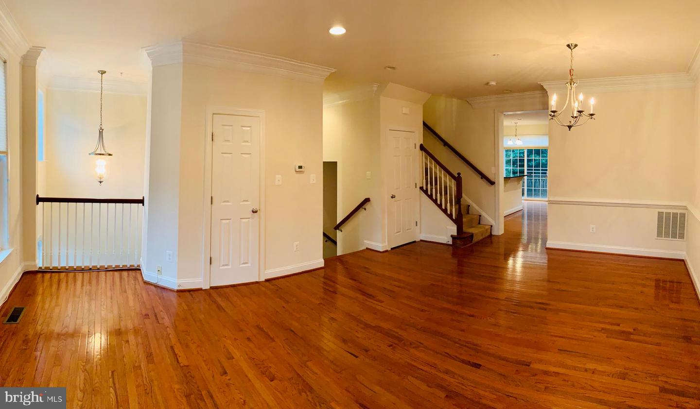 2094 Hutchison Grove Ct Property Photo 3
