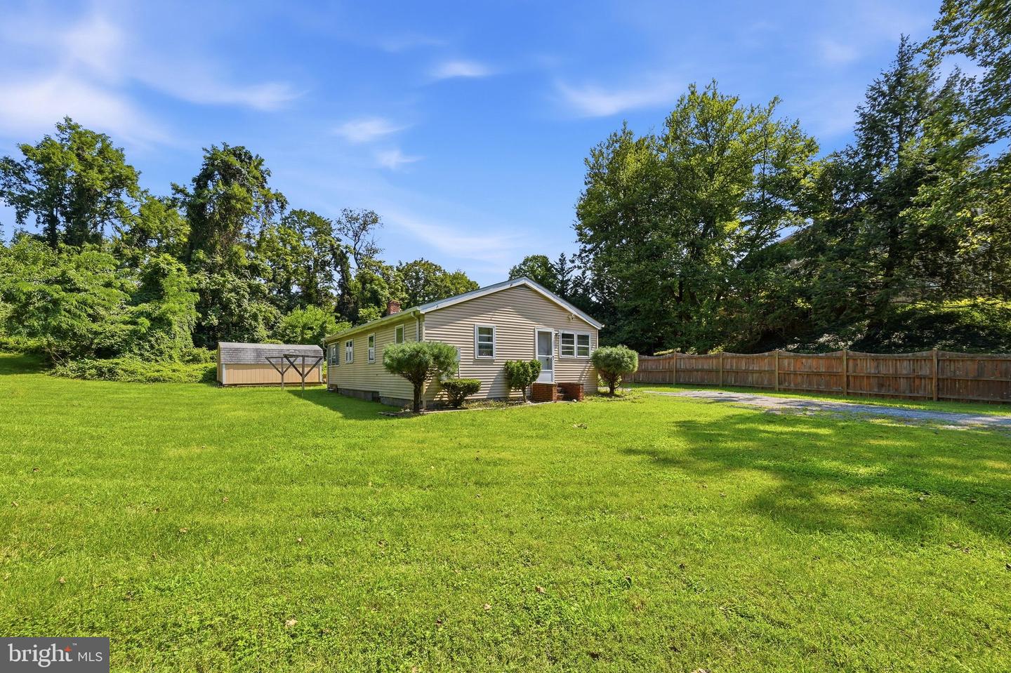 5904 Carver Pl Property Photo 1