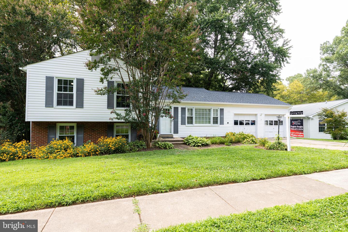 5414 Rumsford Ln Property Photo 1