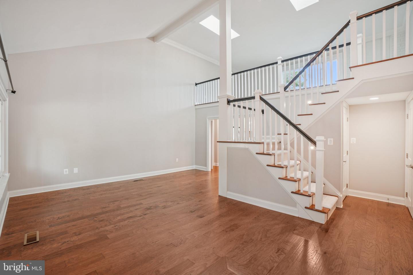 4339 Stream Bed Way Property Photo 4