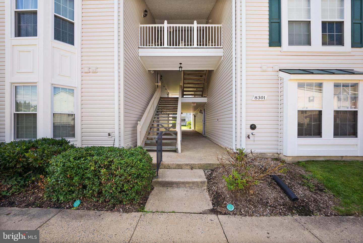 8301 Bluebird Way #g Property Photo 7