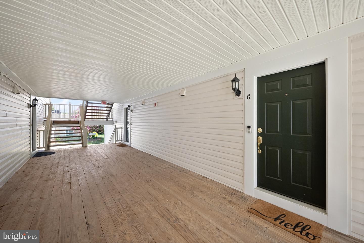 8301 Bluebird Way #g Property Photo 8