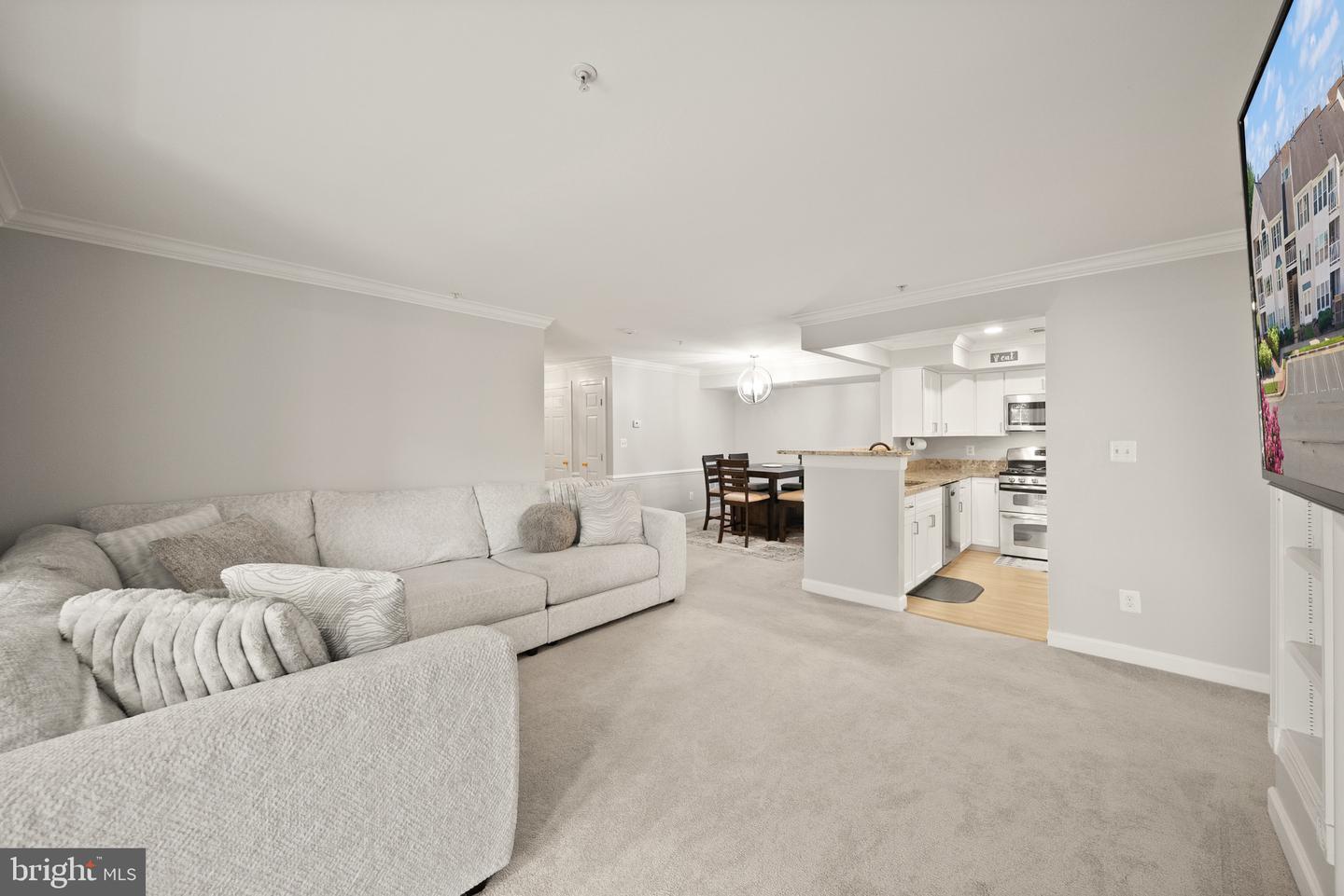 8301 Bluebird Way #g Property Photo 15