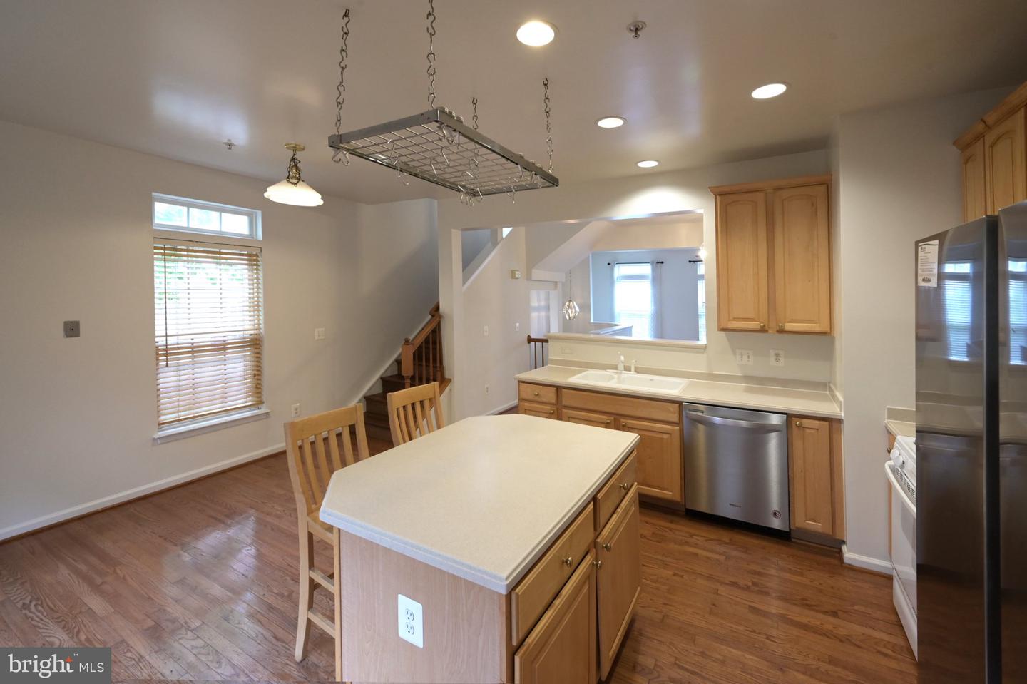 2985 Huntington Grove Sq Property Photo 3