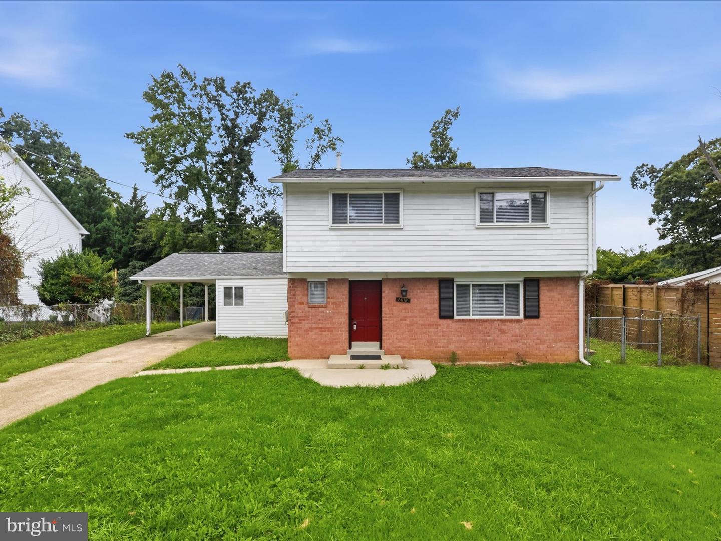 6818 ROLLING RD Property Photo 1