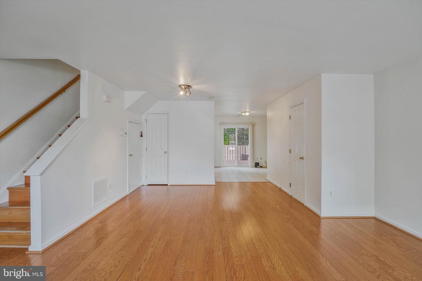 14844 Edman Cir Property Photo 5