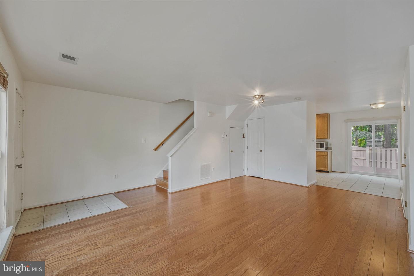 14844 Edman Cir Property Photo 6