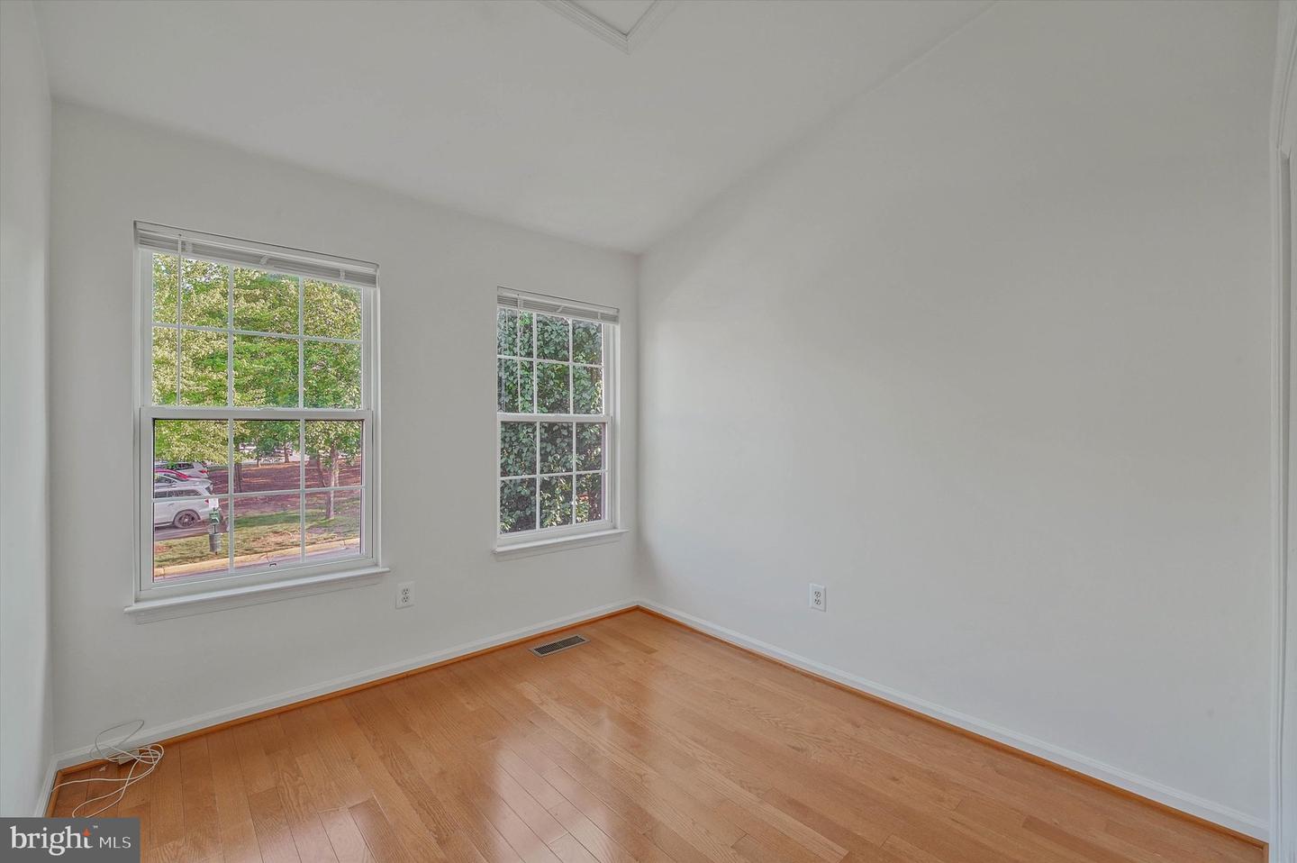 14844 Edman Cir Property Photo 24