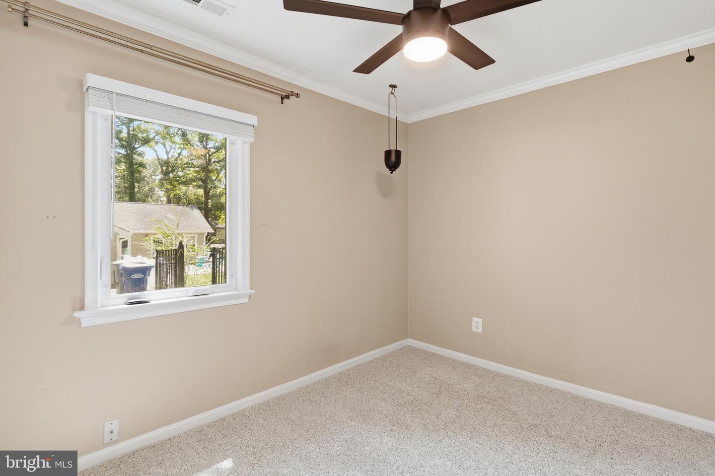 7712 Frances Dr Property Photo 24