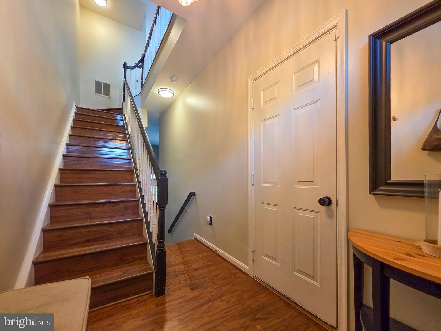 5303 Arapaho Ln Property Photo 2