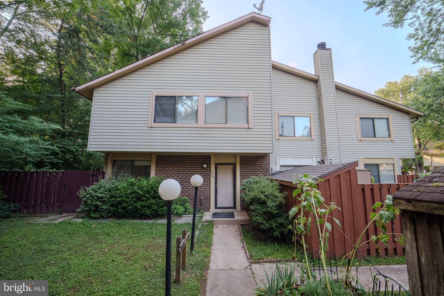 10699 Spring Oak Ct Property Photo 1