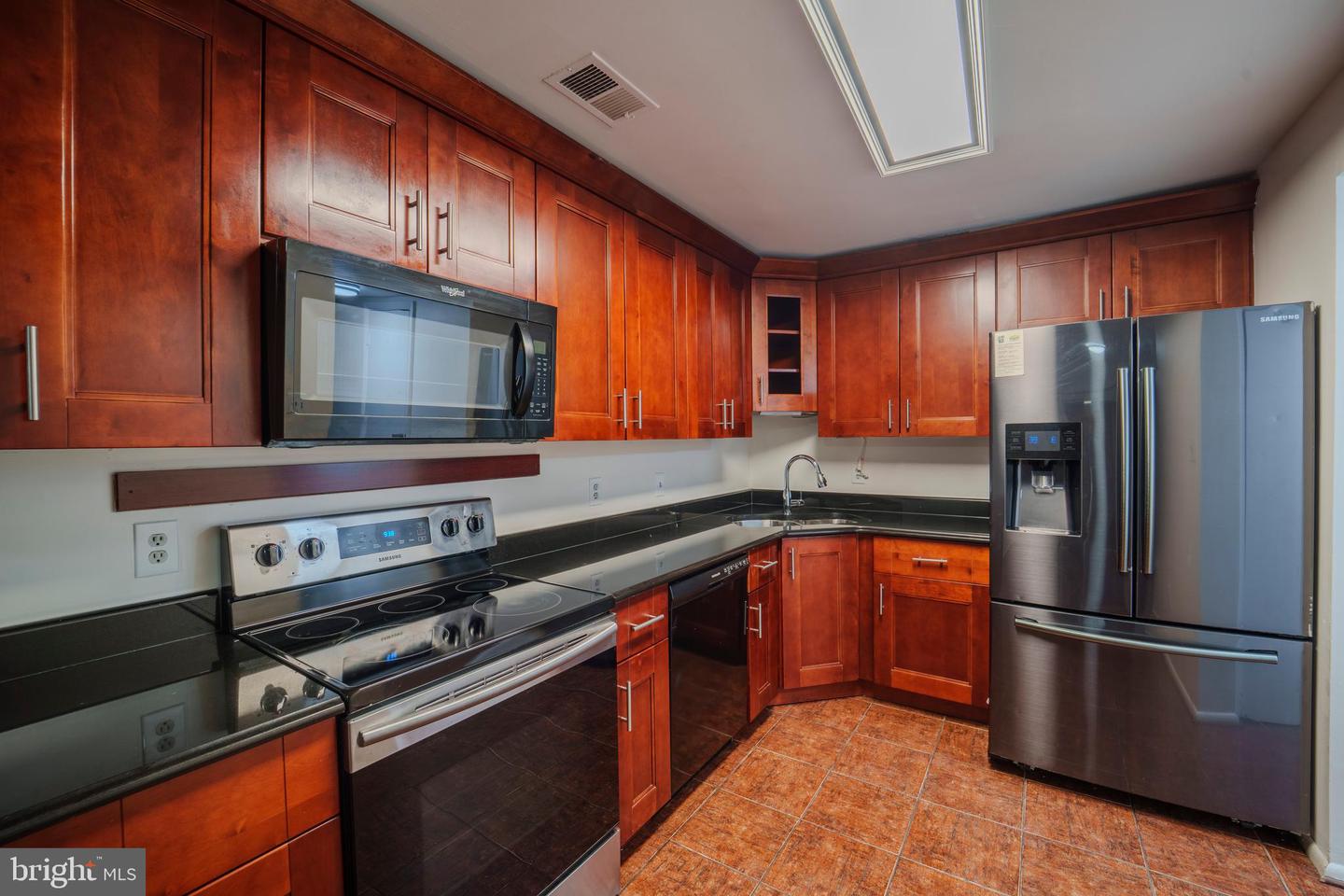 10699 Spring Oak Ct Property Photo 11