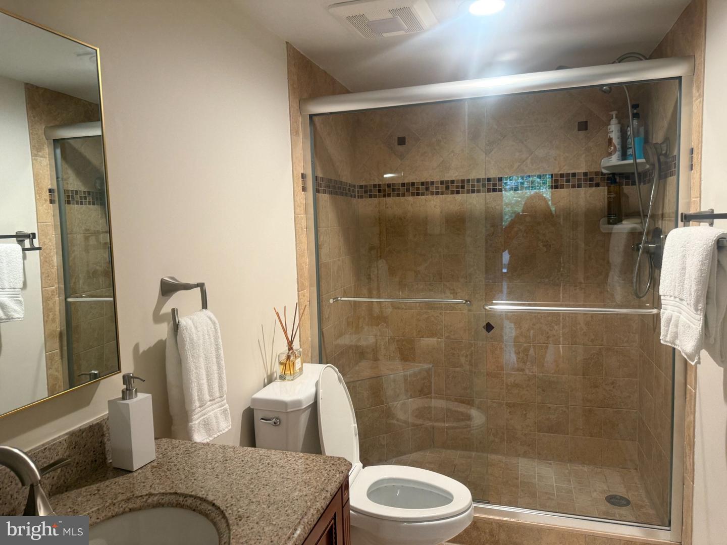 1800 Old Meadow Rd #420 Property Photo 31
