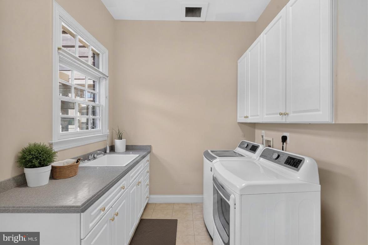 7834 Montvale Way Property Photo 23