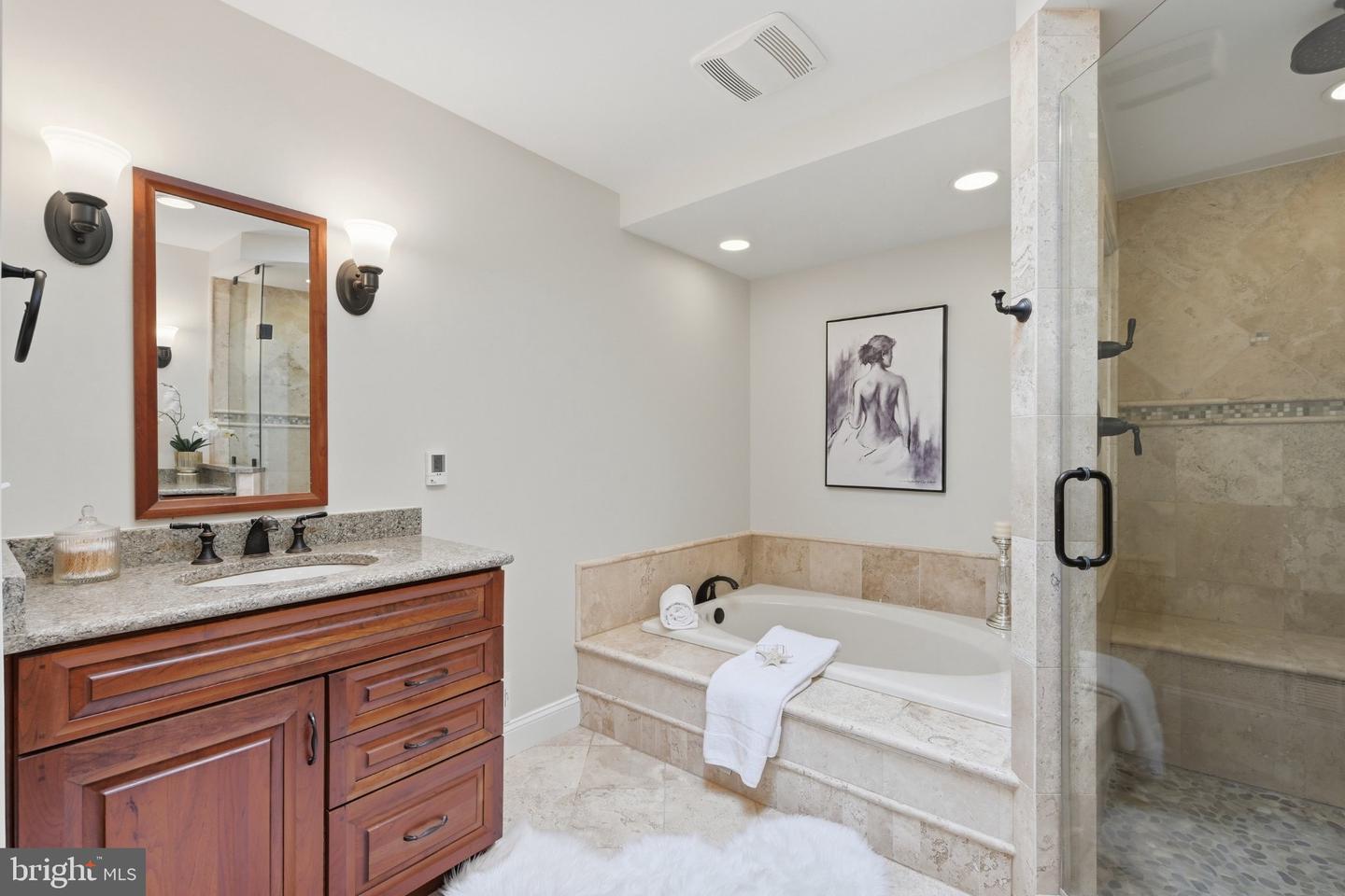 10005 Scenic View Ter Property Photo 11