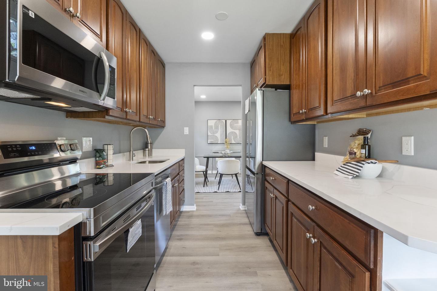7706 Arlen St Property Photo 10