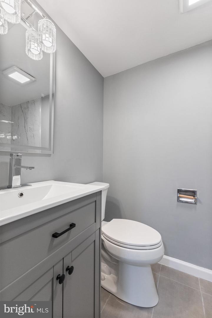 7706 Arlen St Property Photo 36