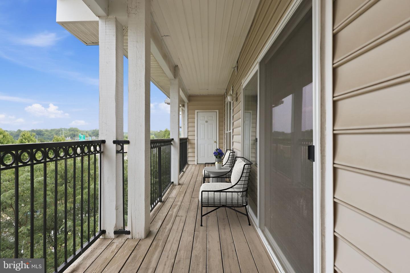 1570 Spring Gate Dr #7408 Property Photo 4