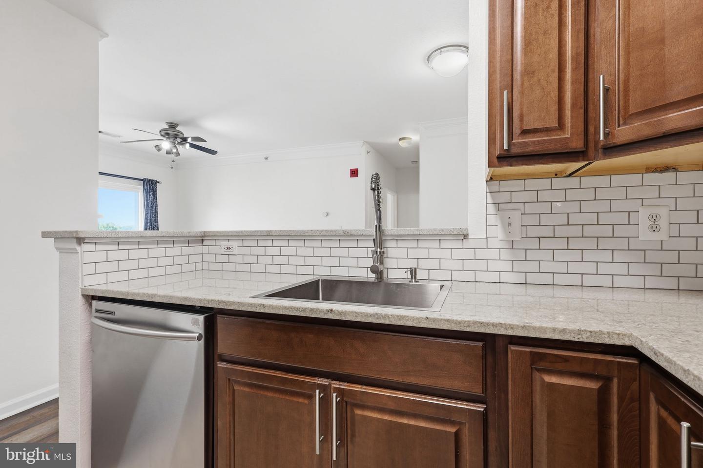 1570 Spring Gate Dr #7408 Property Photo 11