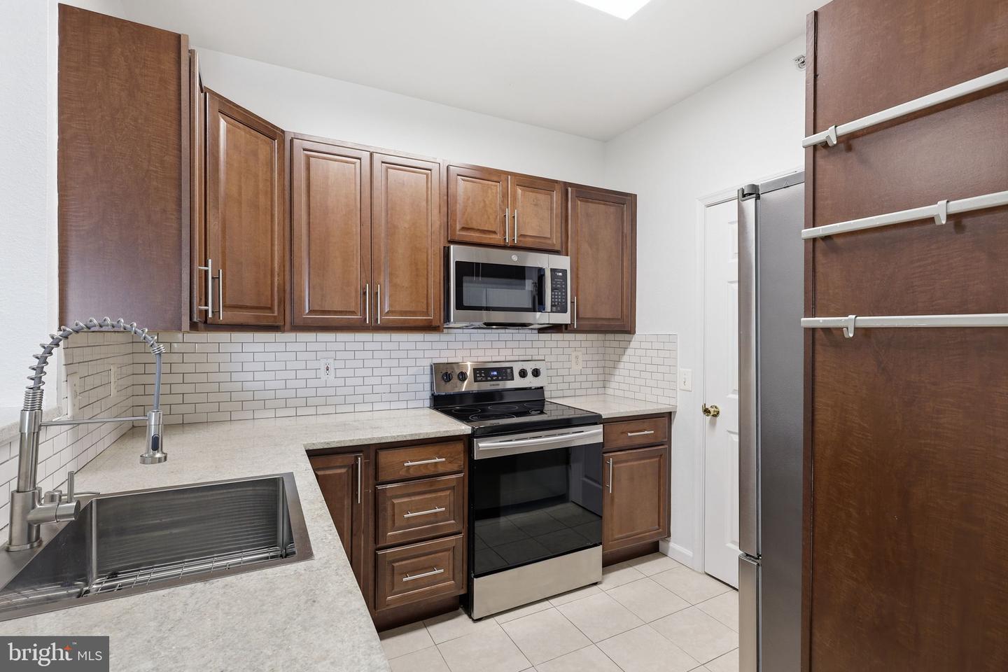 1570 Spring Gate Dr #7408 Property Photo 20