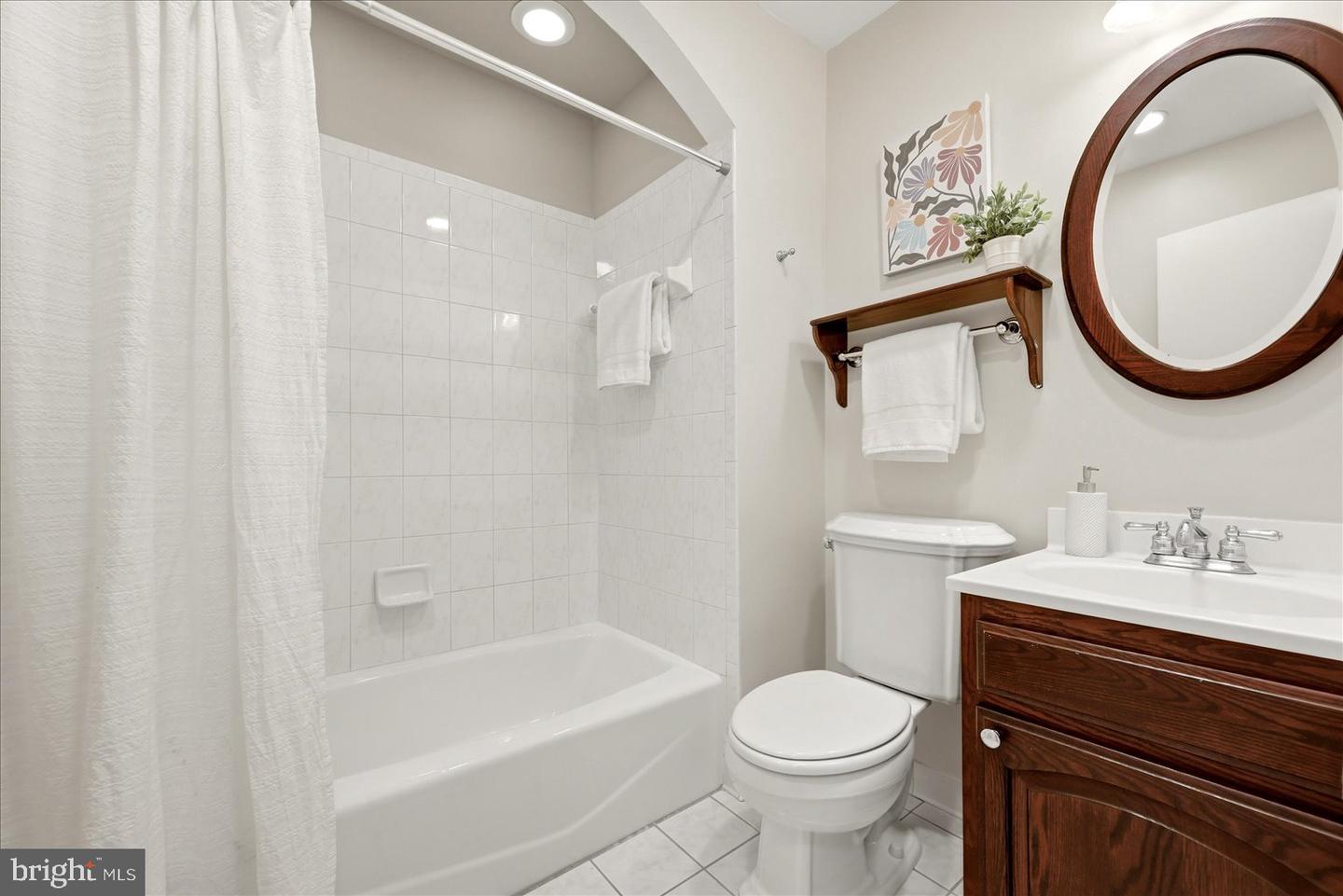 4961 Oriskany Dr Property Photo 30