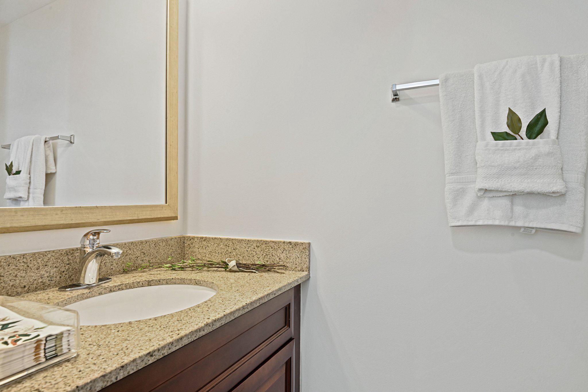 3022 Ellenwood Dr Property Photo 5
