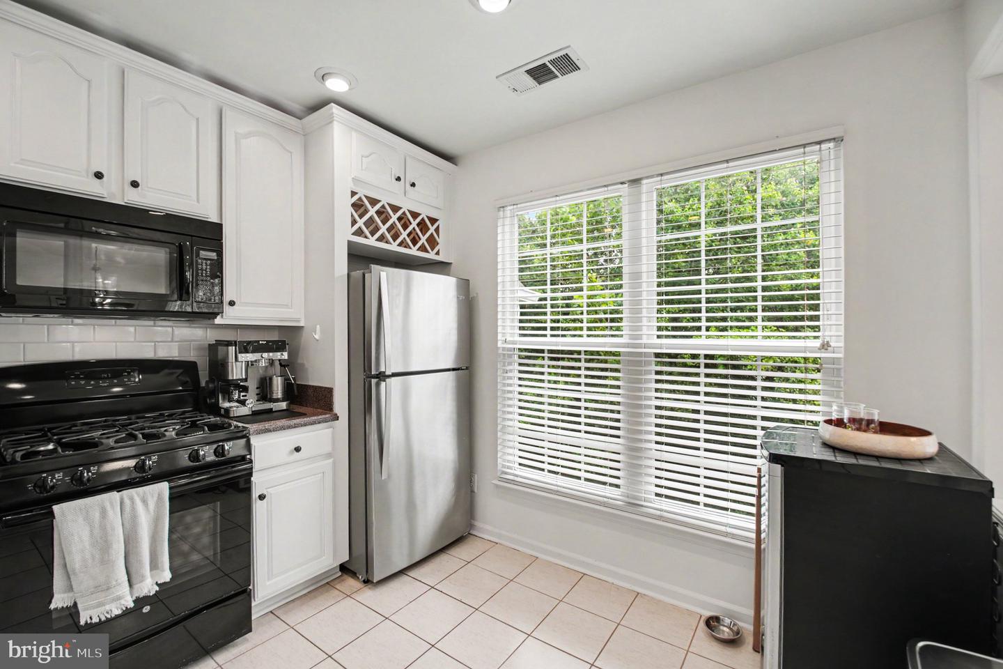 6035 Terrapin Pl #303 Property Photo 12