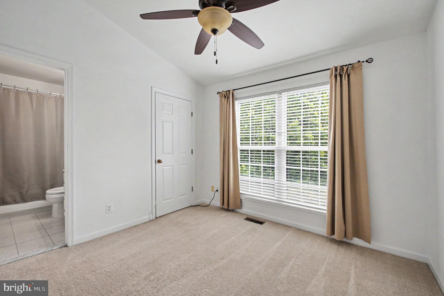 6035 Terrapin Pl #303 Property Photo 16