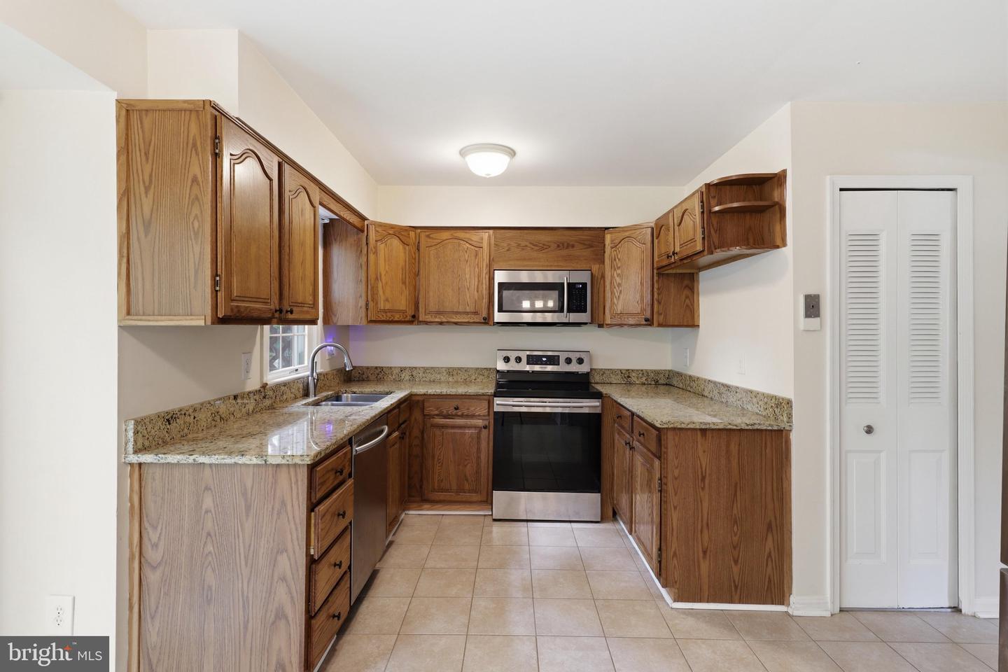 8747 Arley Dr Property Photo 13