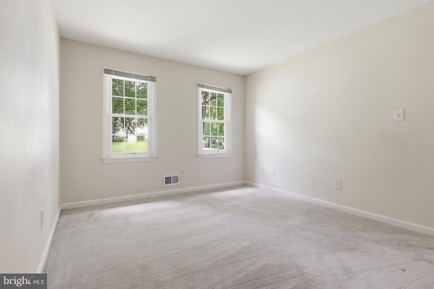 8747 Arley Dr Property Photo 21