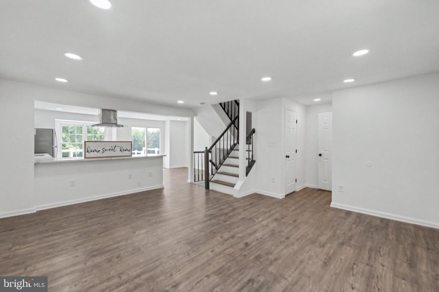 13803 Laura Ratcliff Ct Property Photo 4