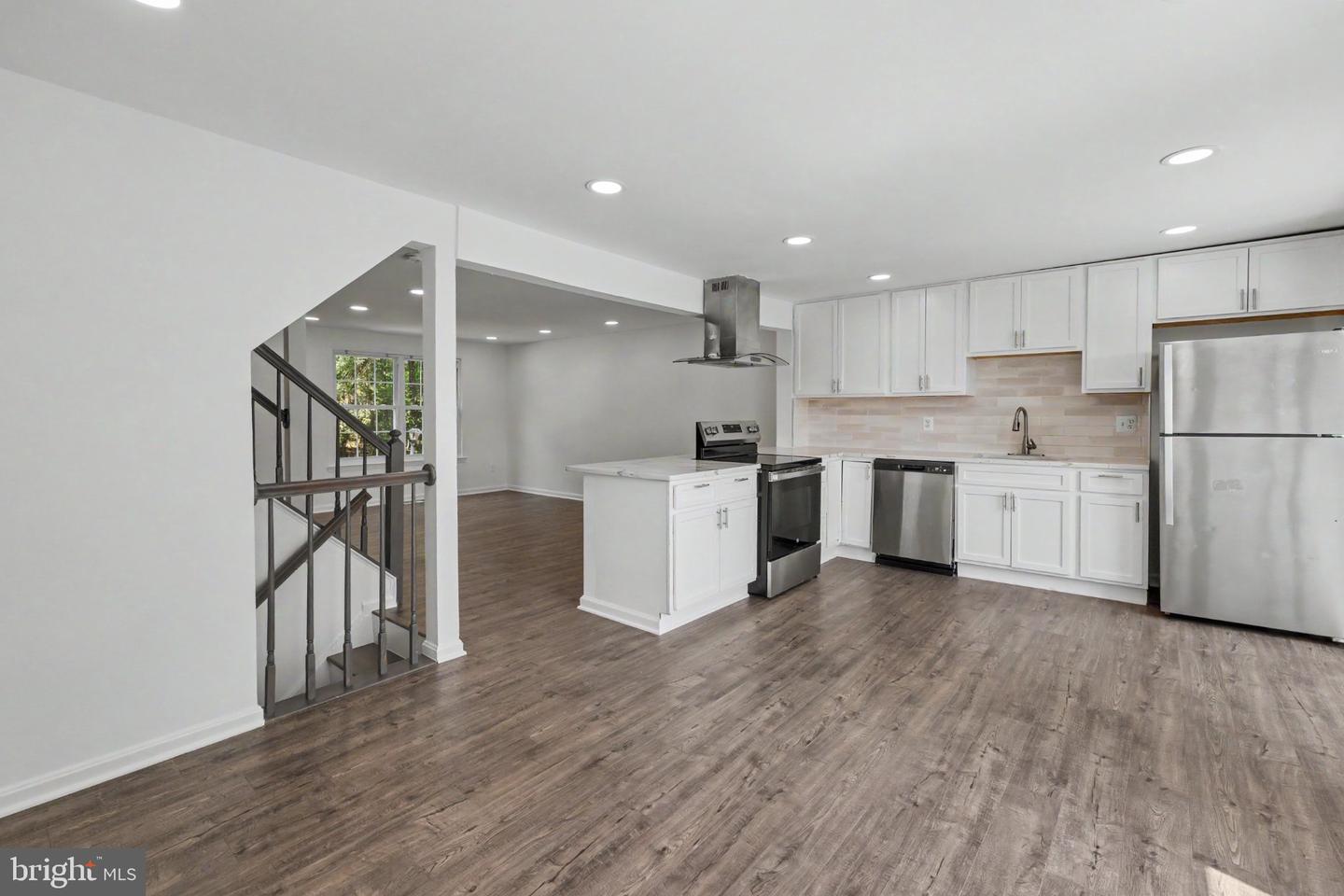 13803 Laura Ratcliff Ct Property Photo 10