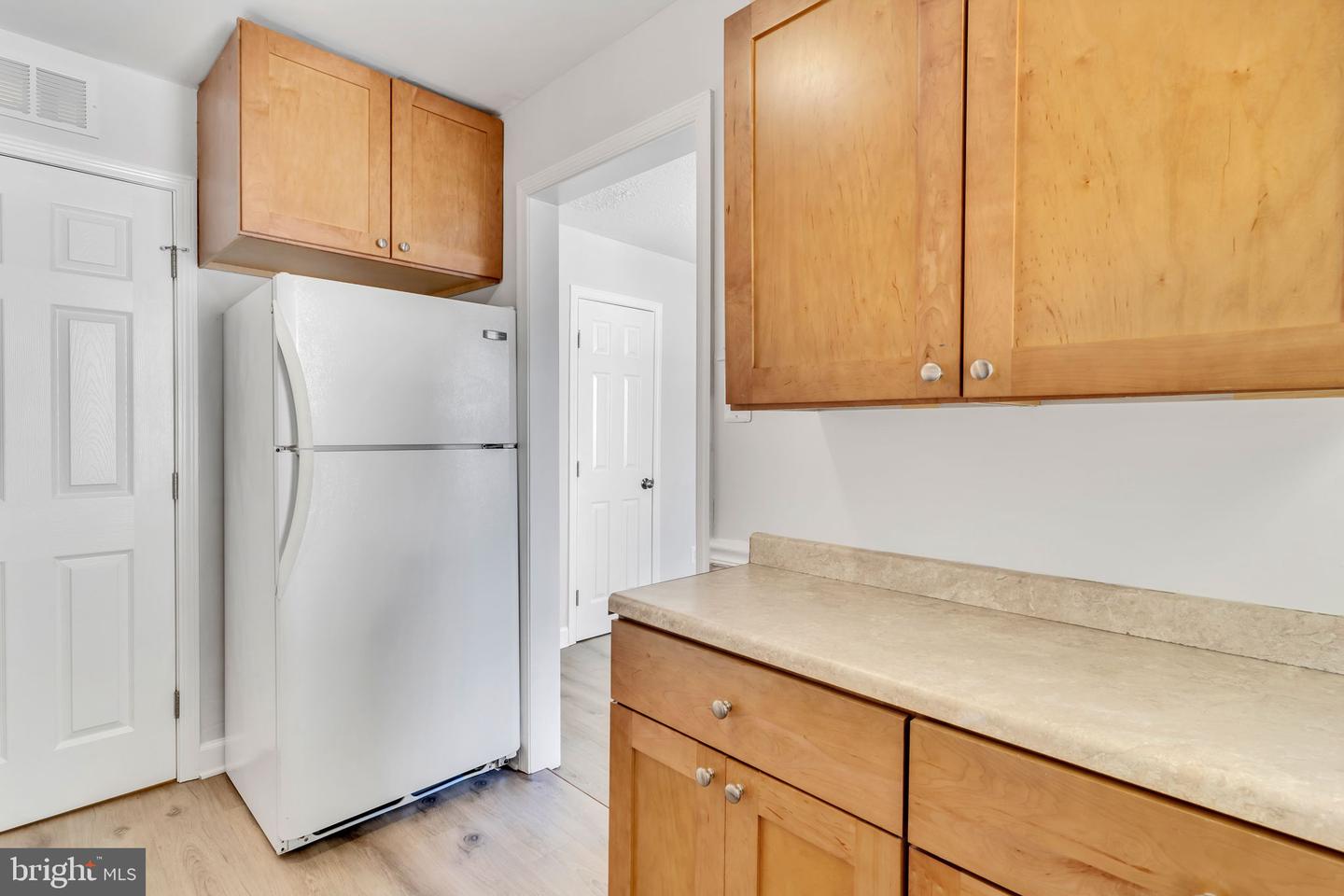 5809 Fifer Property Photo 10