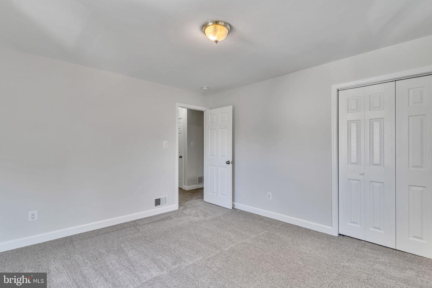 5809 Fifer Property Photo 13