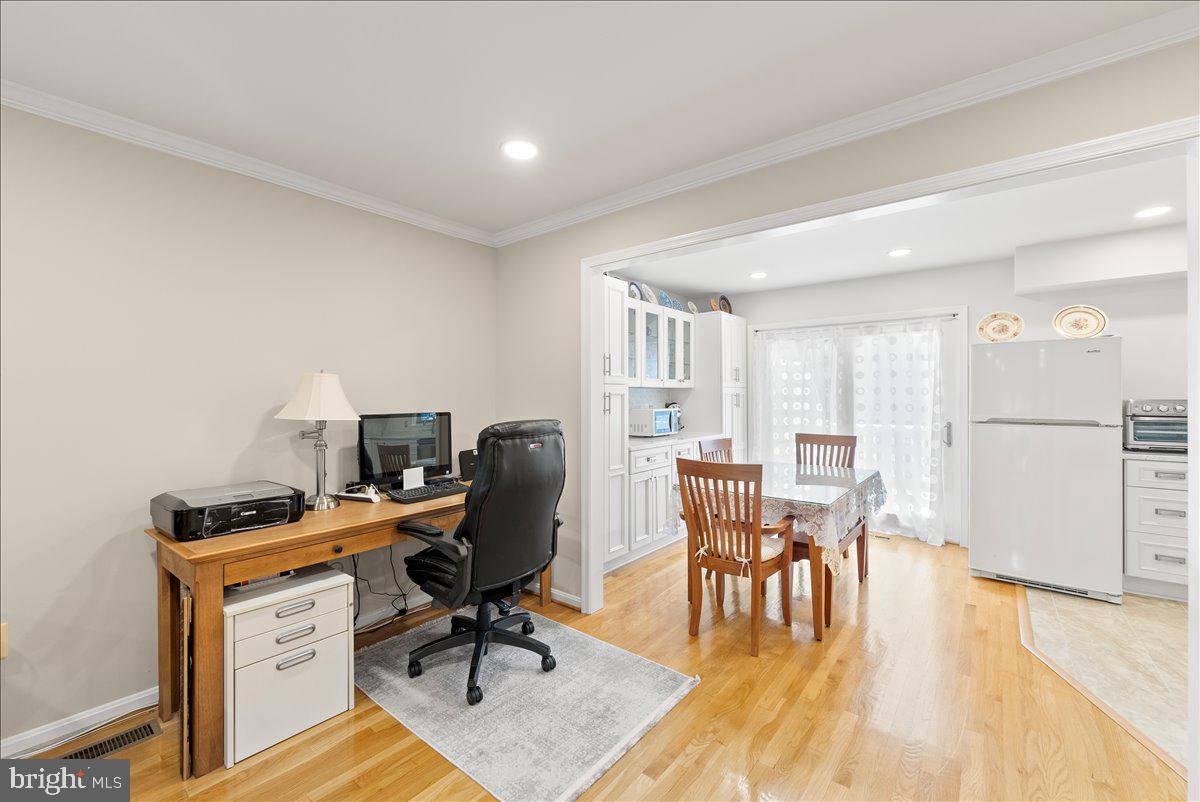 9348 Peter Roy Ct Property Photo 13
