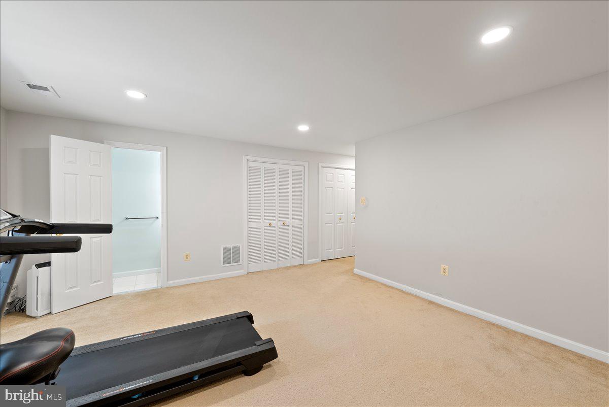 9348 Peter Roy Ct Property Photo 27