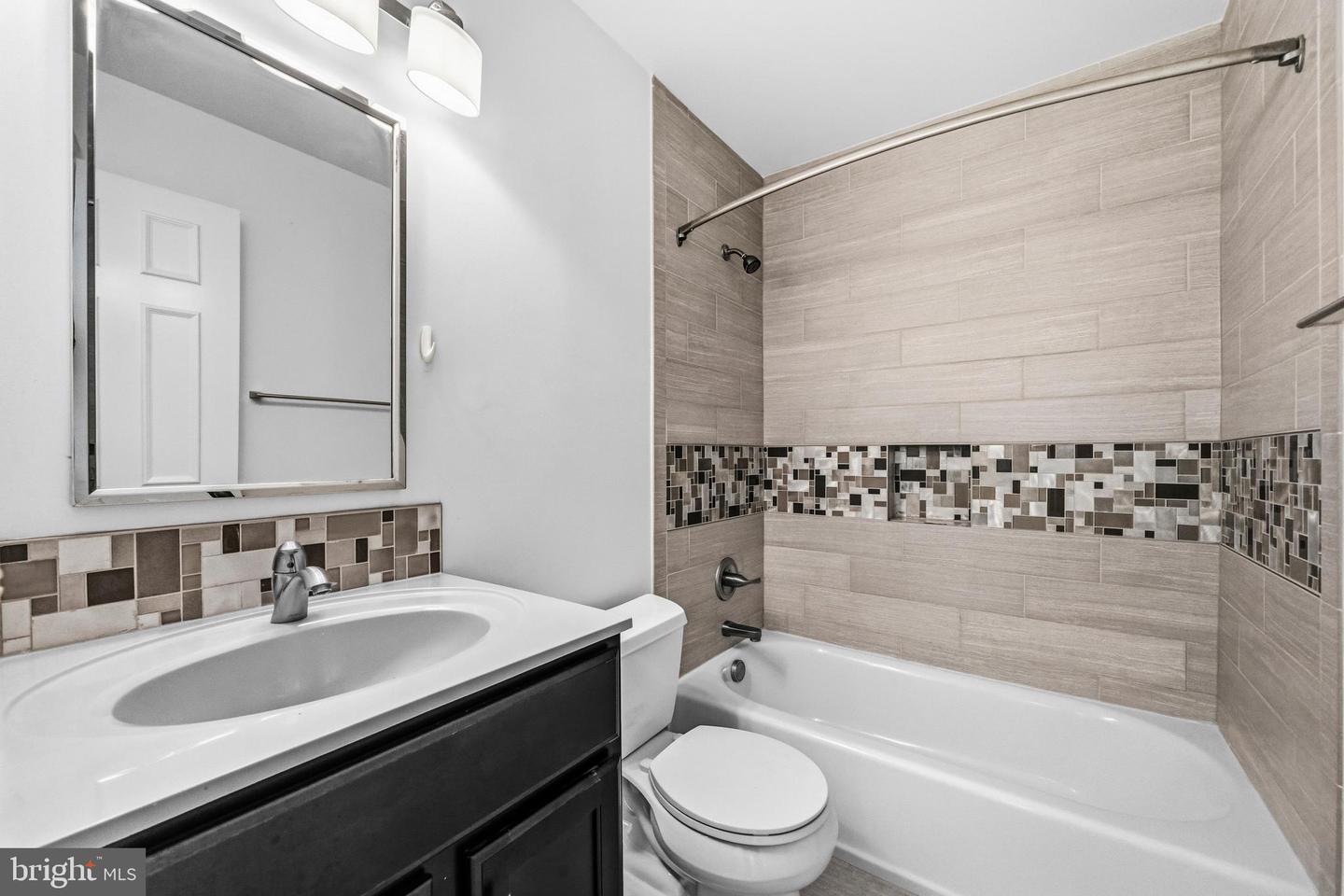 2141 Dominion Way Property Photo 28