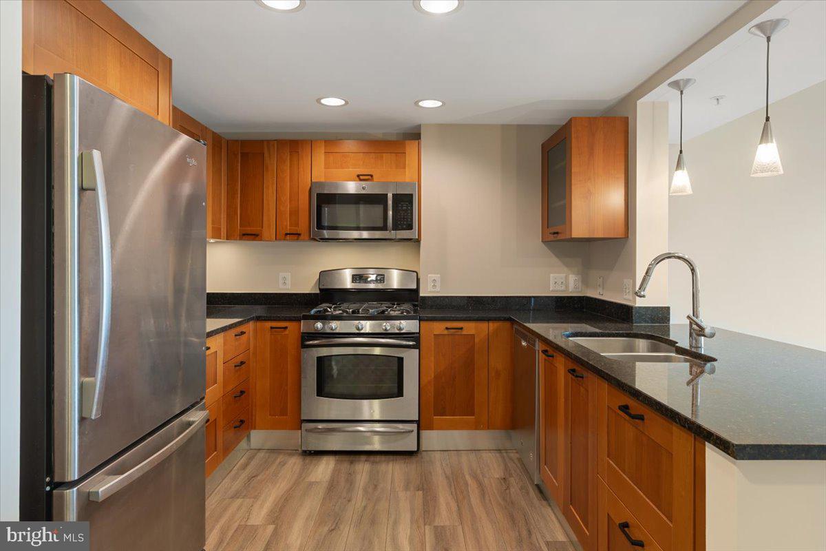 2451 Midtown Ave #1308 Property Photo 8