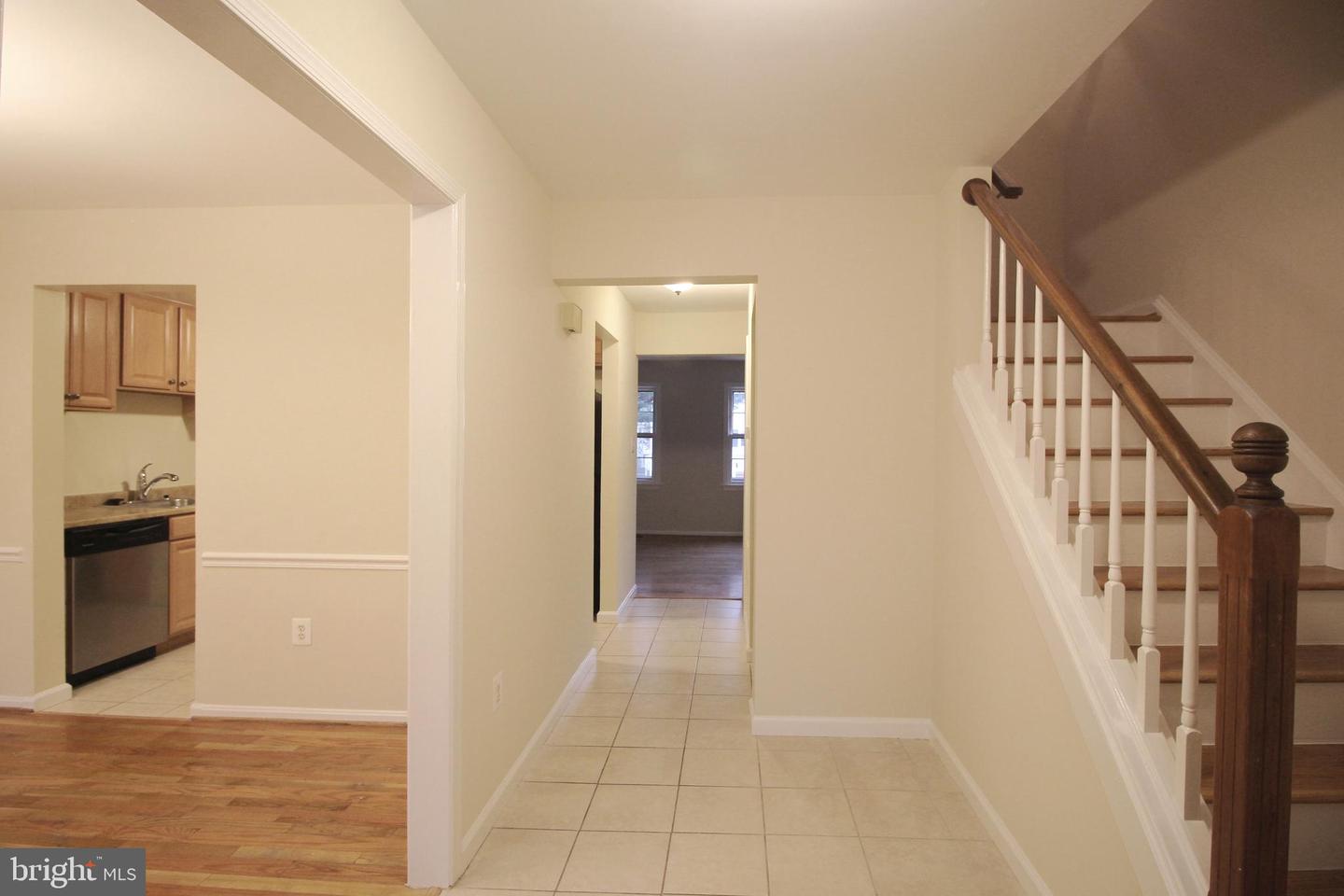 316 Cherry Ct Property Photo 4