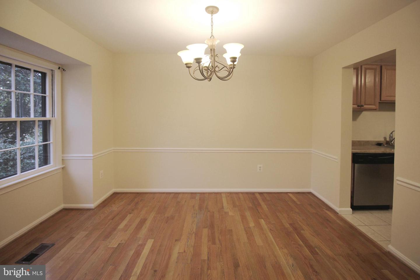 316 Cherry Ct Property Photo 6