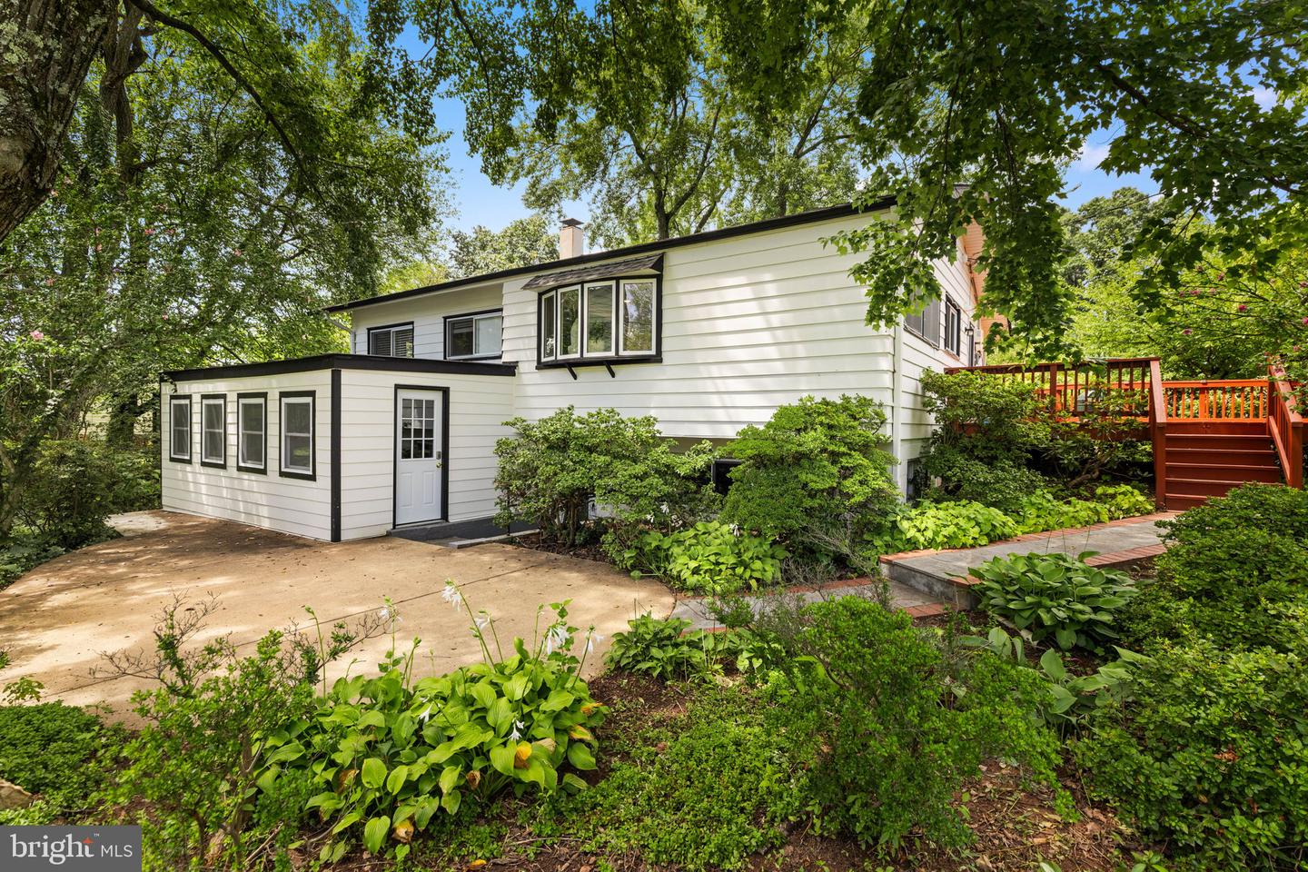 4951 Roslyn Rd Property Photo 30