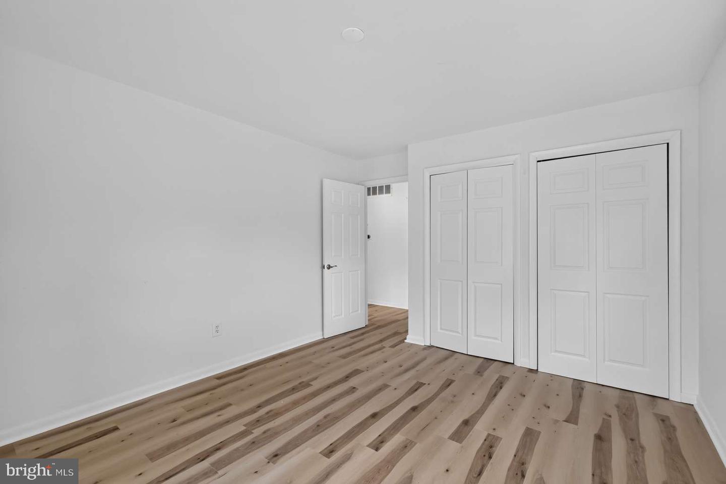 7608 Devries Dr Property Photo 23